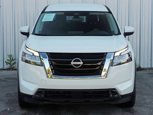 Used 2022 Nissan Pathfinder S image 42