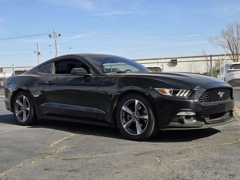 Used 2016 Ford Mustang Coupe w/ Equipment Group 051A image 4