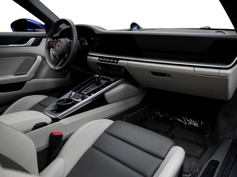 Used 2020 Porsche 911 Carrera S RWD image 51