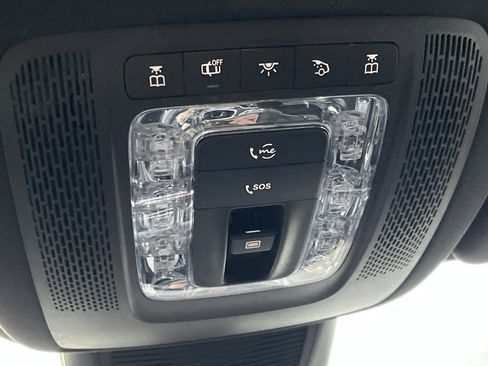 Certified 2022 Mercedes-Benz GLS 450 4MATIC image 38