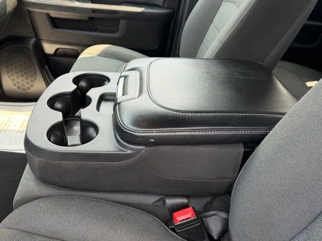 Used 2022 RAM 1500 Warlock AWD/4WD image 31