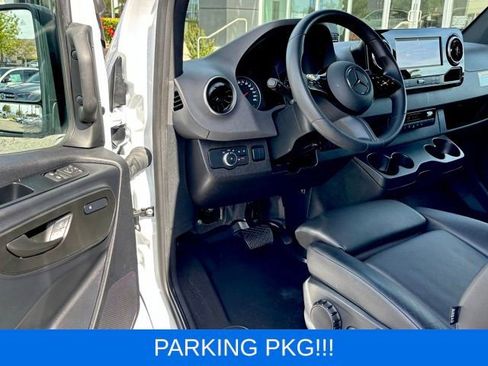 Used 2025 Mercedes-Benz Sprinter 3500 image 12