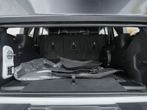 Used 2023 Jeep Wrangler Unlimited Sahara w/ Cold Weather Group image 42