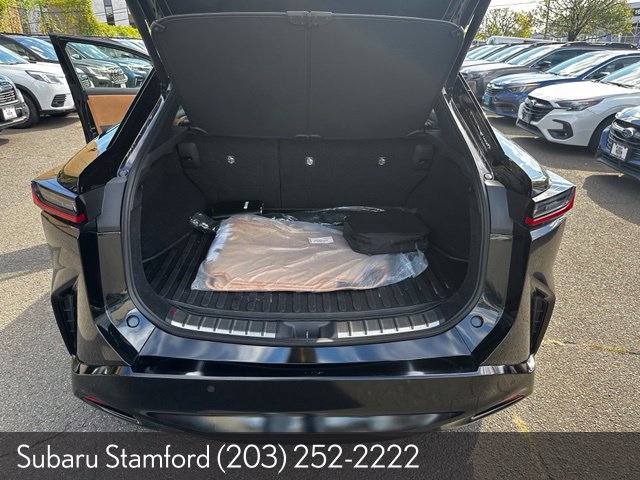 Used 2024 Lexus RZ 450e Premium w/ Technology Package AWD/4WD image 24