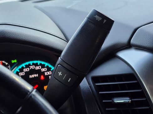 Used 2020 Chevrolet Suburban Premier w/ Premier Plus Edition image 19