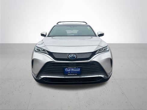 Used 2021 Toyota Venza Limited w/ Carpet Mat Package (TMS) AWD/4WD image 3