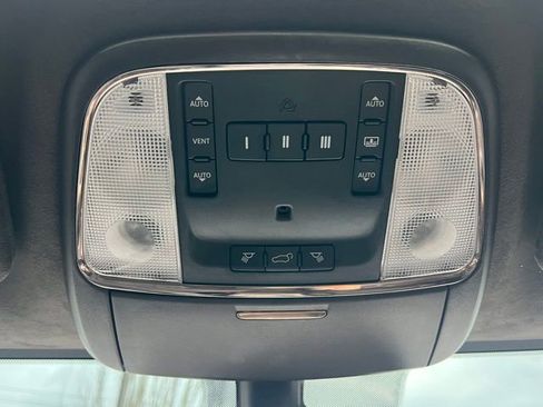 Used 2014 Jeep Grand Cherokee Summit image 34