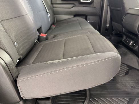 Used 2024 Chevrolet Silverado 2500 LT image 18