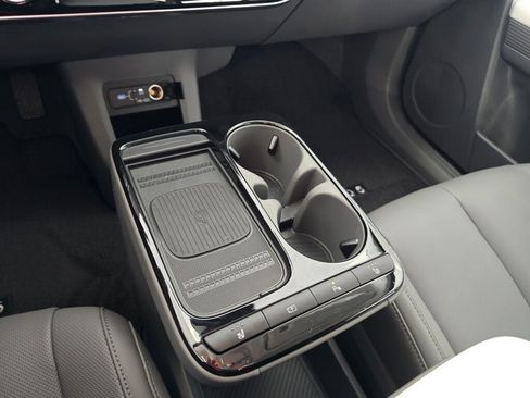 New 2026 Hyundai Ioniq 5 SEL image 30