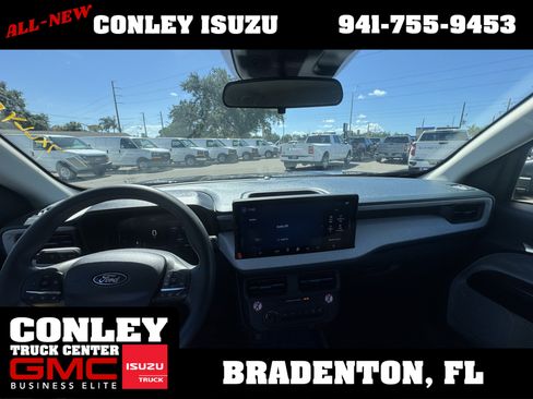 Used 2026 Ford Maverick XLT AWD/4WD image 9