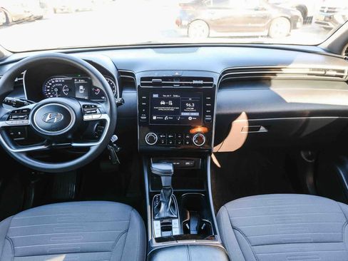 Used 2023 Hyundai Santa Cruz SE AWD/4WD image 13