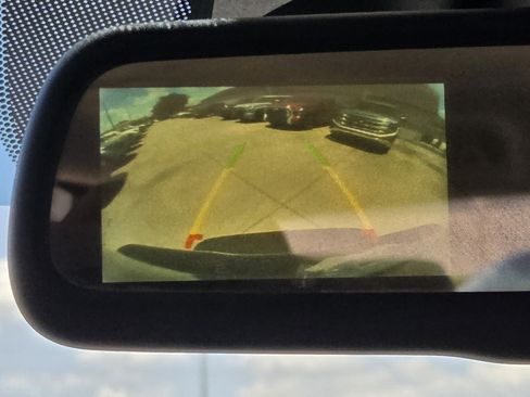Used 2014 RAM 2500 Tradesman w/ Chrome Appearance Group RWD image 18