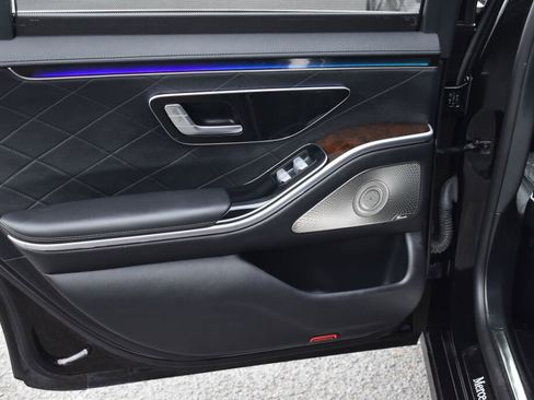 Used 2021 Mercedes-Benz S 580 4MATIC Sedan image 25