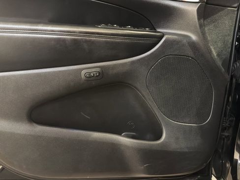 Used 2021 Jeep Grand Cherokee Limited image 21