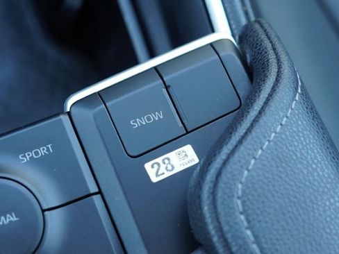 Certified 2024 Toyota Grand Highlander XLE image 37