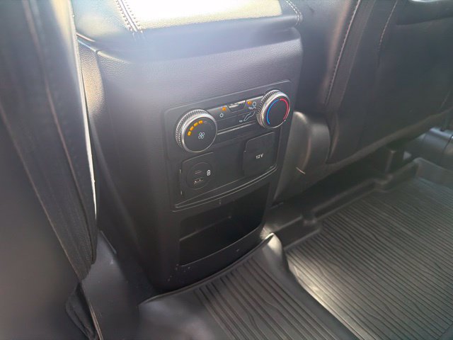 Used 2021 Ford Explorer XLT w/ Equipment Group 202A AWD/4WD image 14
