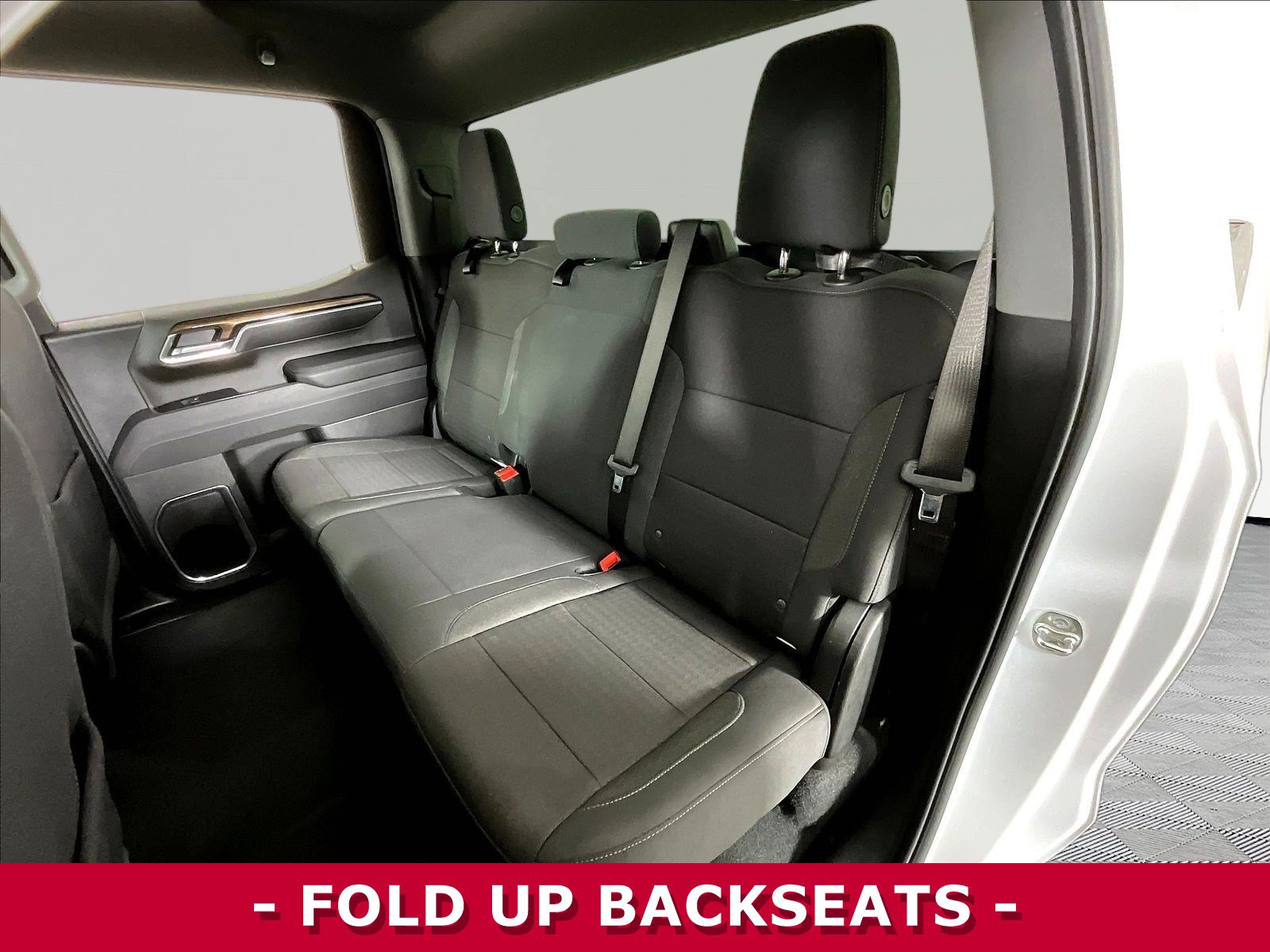 Used 2026 Chevrolet Silverado 1500 RST AWD/4WD image 23