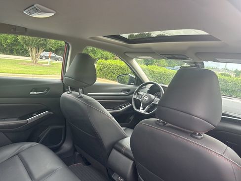 Used 2023 Nissan Altima 2.5 SR w/ SR Premium Package FWD image 43