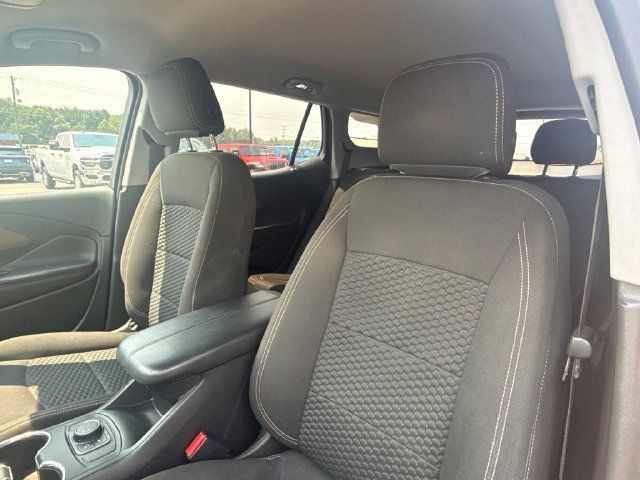 Used 2021 GMC Terrain SLE FWD image 15