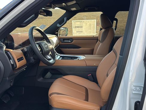 New 2026 Nissan Armada SL image 8