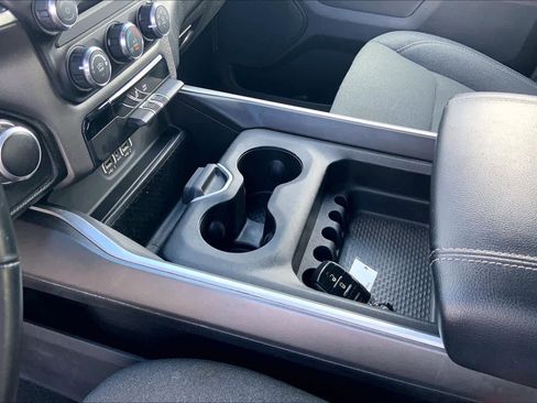 Used 2021 RAM 1500 Big Horn image 17