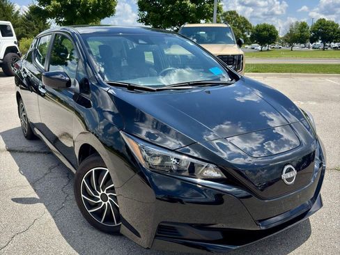 Used 2023 Nissan Leaf S FWD image 7