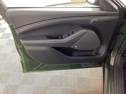 Used 2025 Ford Mustang Mach-E Premium image 17