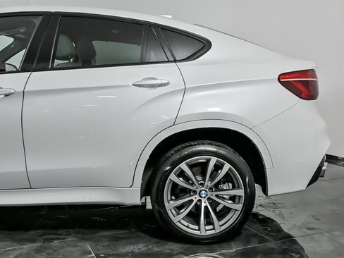 Used 2018 BMW X6 xDrive50i image 7