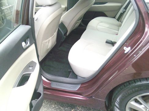 Used 2016 Kia Optima LX image 8