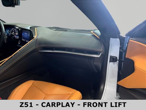Used 2023 Chevrolet Corvette Stingray Preferred Cpe w/ Z51 Performance Package RWD image 23