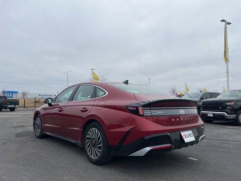 Used 2025 Hyundai Sonata SEL image 6