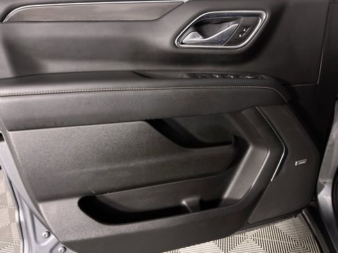 Used 2022 GMC Yukon XL AT4 image 27