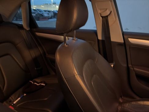 Used 2013 Audi A4 2.0T Premium image 13