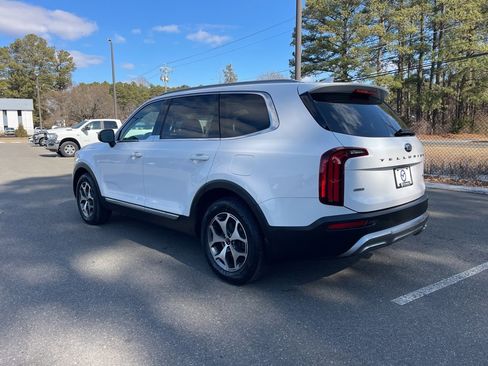 Used 2021 Kia Telluride EX image 7