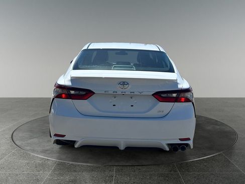 Used 2024 Toyota Camry SE FWD image 8