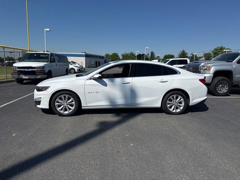 Used 2023 Chevrolet Malibu LT FWD image 2