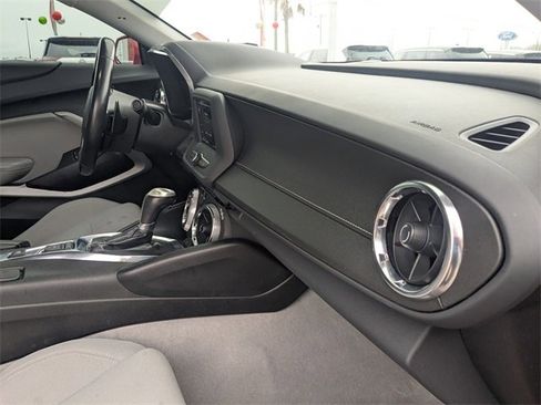 Used 2023 Chevrolet Camaro LT image 28