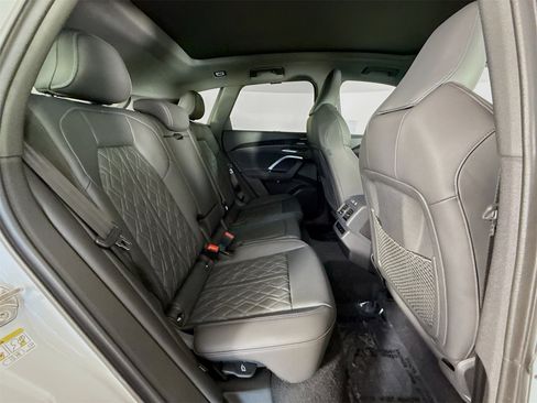 New 2025 Audi SQ5 Premium Plus image 28