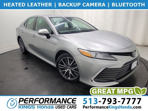 Used 2023 Toyota Camry XLE w/ Navigation Package image 1