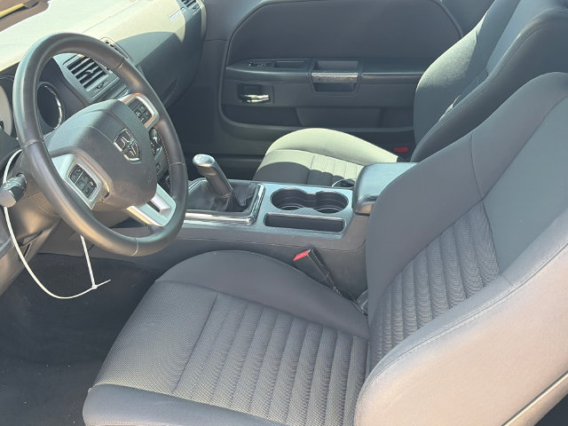 Used 2013 Dodge Challenger R/T RWD image 12