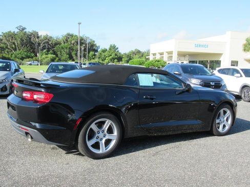 Used 2019 Chevrolet Camaro LT image 6