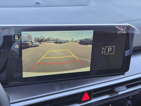 New 2026 Kia Sorento LX image 25