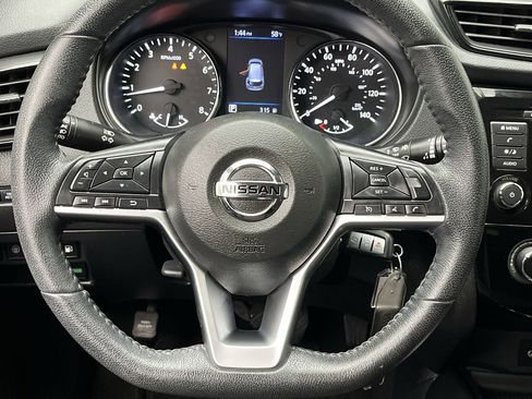 Used 2020 Nissan Rogue S w/ Special Edition Package image 12