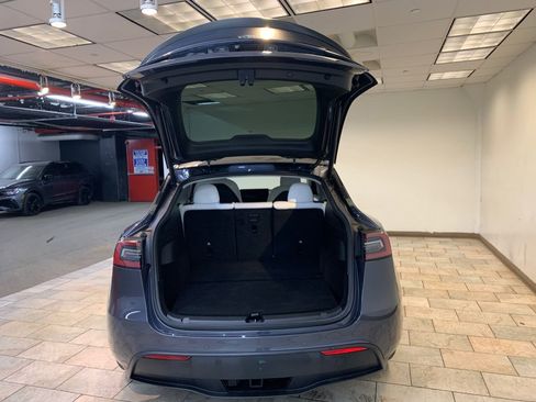 Used 2022 Tesla Model Y Performance AWD/4WD image 42