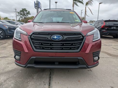 Certified 2023 Subaru Forester Premium image 9