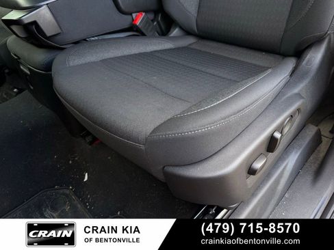 Used 2025 Chevrolet Silverado 1500 Custom Trail Boss AWD/4WD image 24
