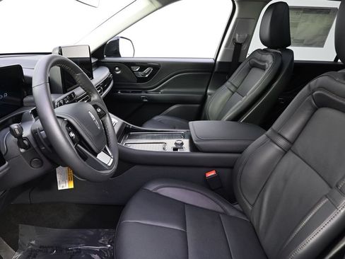 New 2026 Lincoln Aviator Reserve w/ Jet Appearance Package AWD/4WD image 13