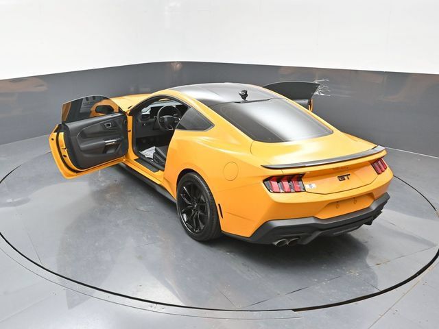 Used 2026 Ford Mustang GT w/ Mustang Nite Pony Package RWD image 22
