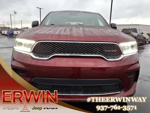 Certified 2024 Dodge Durango SXT image 2