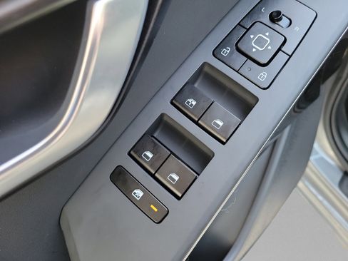 New 2026 Kia Niro Wind FWD image 14